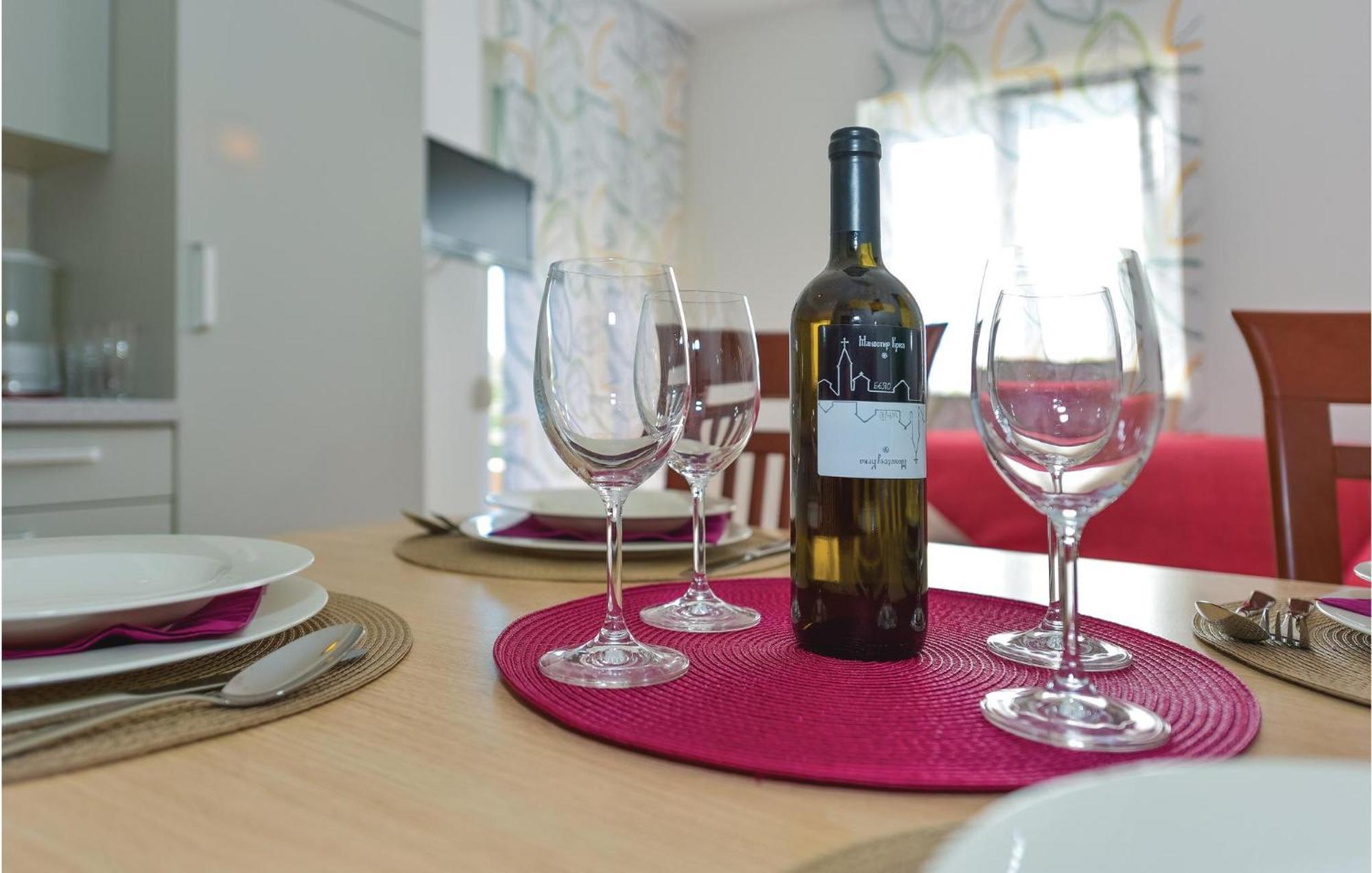 Gorgeous Apartment In Vodice With Kitchen Екстер'єр фото
